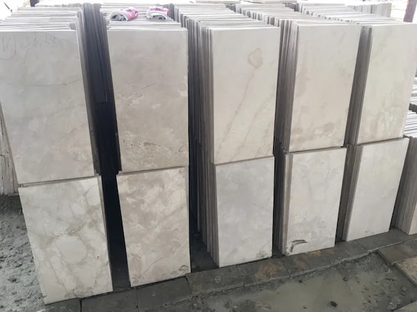 تصویر 4 از سنگ مرمریت خرم آباد ممتاز با کیفیت بالا و مناسب نمای داخلی ساختمان